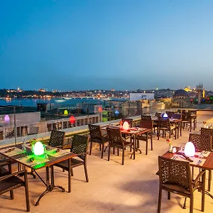 Nidya Galataport Hotel Istanboel